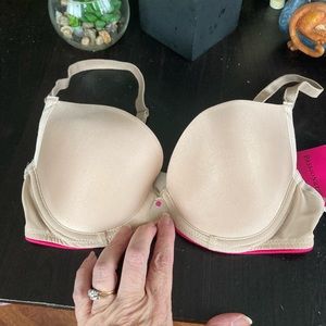 Passionata Tan Full Support Underwire Bra Size 30D.  New with tags!